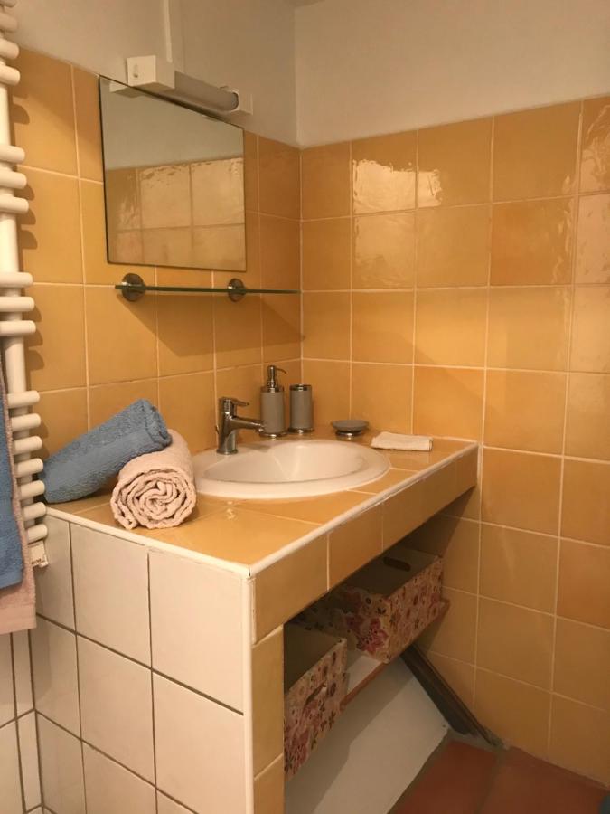 Agréable maison de village provençal Volx Esterno foto